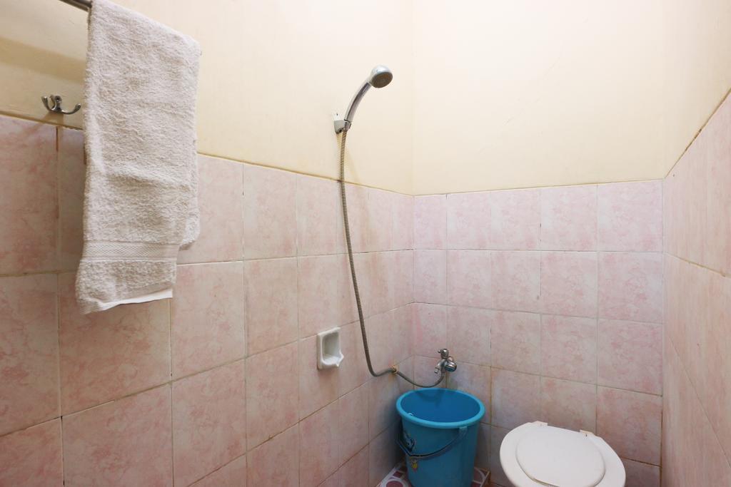 סוראבאיה Hotel Keluarga Djagalan Raya מראה חיצוני תמונה
